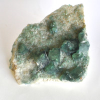 Fluorite green rough 1PC (2)