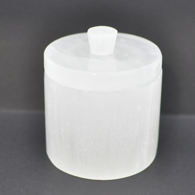 Selenite box with lid 8cm 1PC