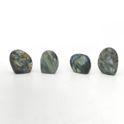 Labradorite freeform small 1KG Labradorite freeform small 1KG