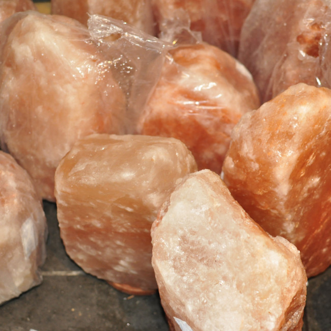 Himalaya salt lamp on wooden sockel XL 10PC
