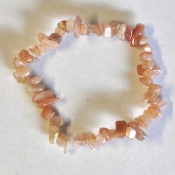 Moonstone orange bracelet (chips)