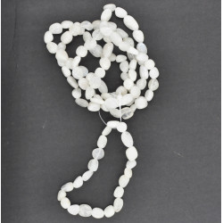 Moonstone white bracelet (tumbled, 8x12mm)