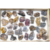 Barite / Calcite clusters with crystals 1TRAY