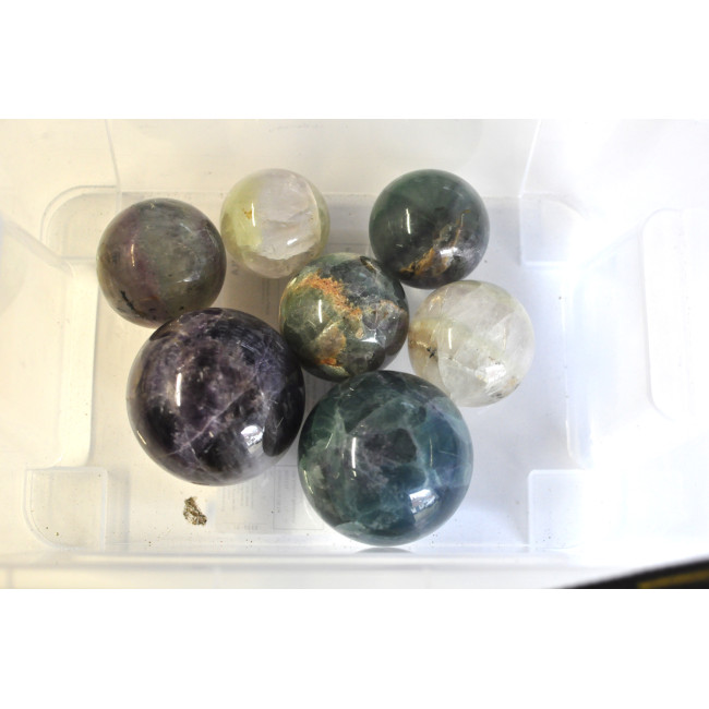 Fluorite spheres 7PC