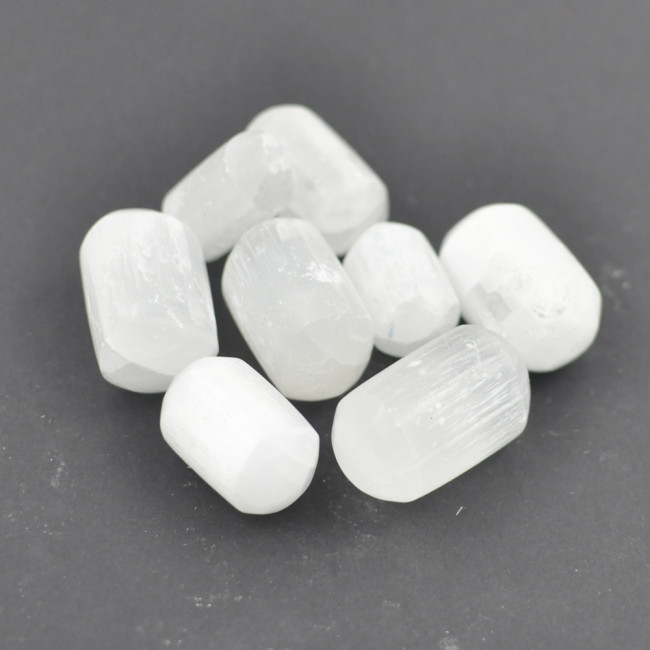 Selenite tumbled stone