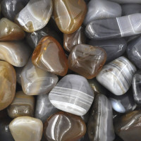 Agate natural tumbled stones (XL) 250GR